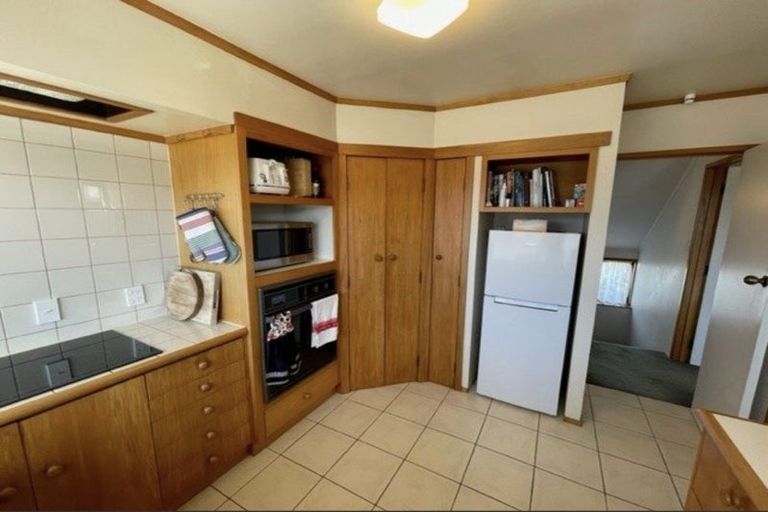 Photo of property in 2/13 Saltburn Road, Milford, Auckland, 0620