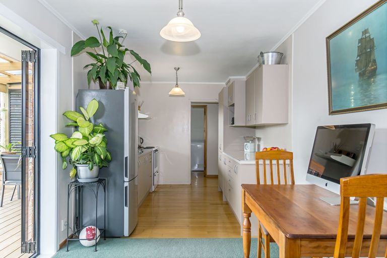 Photo of property in 11 Walton Avenue, Warkworth, 0910