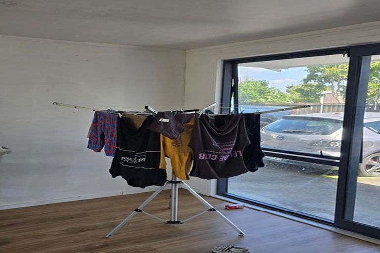 Photo of property in 4 Oratu Place, Manurewa, Auckland, 2102