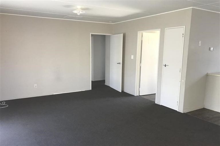 Photo of property in 60 Flaxmere Avenue, Flaxmere, Hastings, 4120