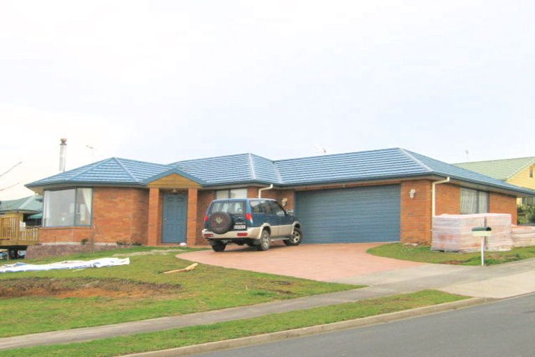 Photo of property in 23 Rochester Place, Nawton, Hamilton, 3200