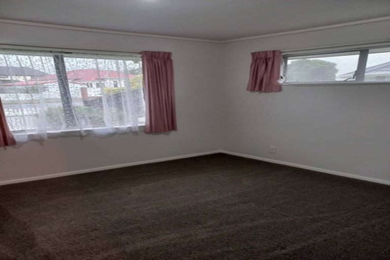 Photo of property in 6 Elizabeth Street, Palmerston North, 4410