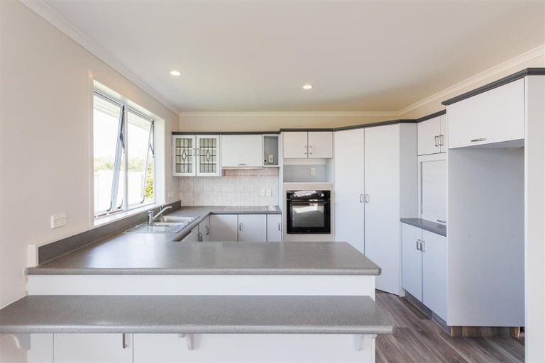 Photo of property in 75 Taumaihi Street, Bulls, 4818