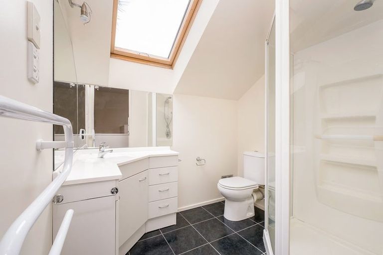 Photo of property in 2 Whaka Terrace, Huntsbury, Christchurch, 8022