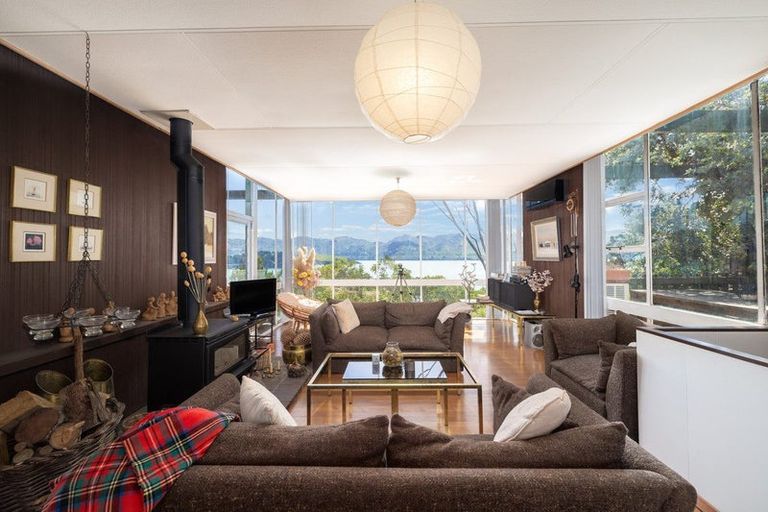 Photo of property in 17 Athol Place, Diamond Harbour, Lyttelton, 8971