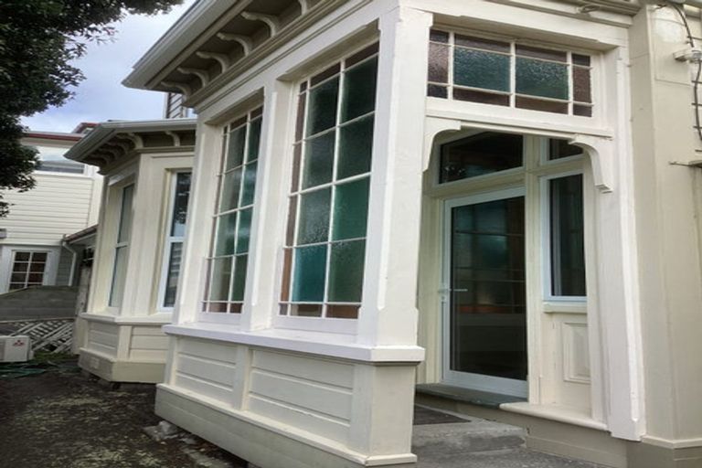 Photo of property in 2 Collina Terrace, Thorndon, Wellington, 6011