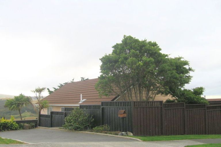 Photo of property in 11 Trinidad Crescent, Grenada Village, Wellington, 6037
