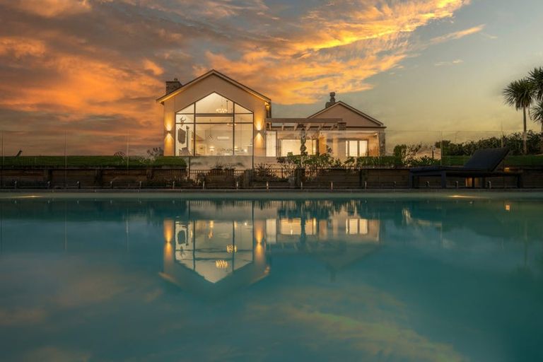 Photo of property in 56 Puruaha Road, Te Horo, Otaki, 5581