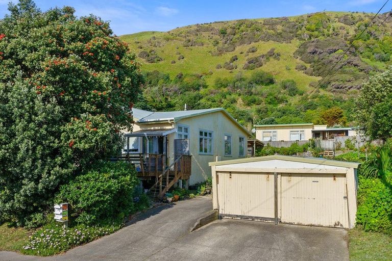 Photo of property in 57a Ames Street, Paekakariki, 5034