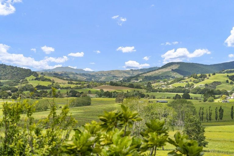 Photo of property in 158 Waiteitei Road, Wellsford, 0974