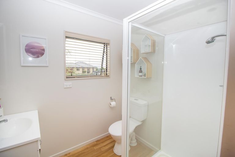 Photo of property in 33 Waenga Drive, Cromwell, 9310