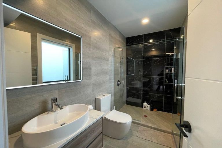 Photo of property in 4 Caldwell Place, Pinehill, Auckland, 0632