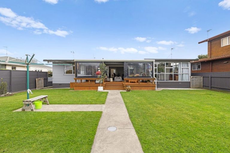 Photo of property in 9 Hampden Street, Awapuni, Palmerston North, 4412