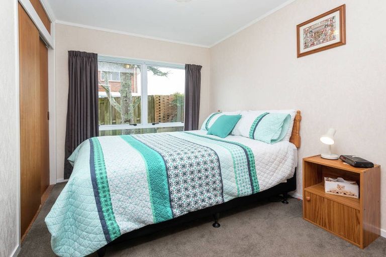 Photo of property in 99 Waller Avenue, Bucklands Beach, Auckland, 2012