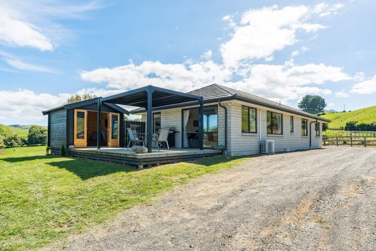 Photo of property in 233 Te Tahi Road, Puketotara, Te Awamutu, 3876