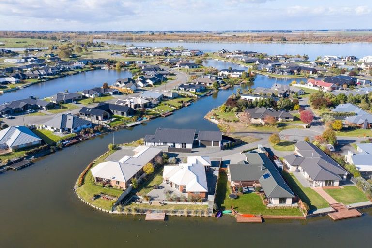 Photo of property in 8 Halston Close, Huntingdon, Ashburton, 7774