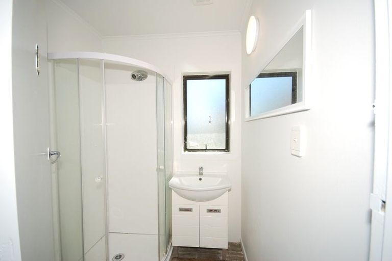 Photo of property in 22 Sheehan Avenue, Papakura, 2110