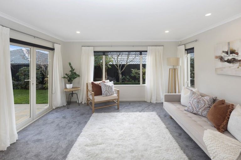 Photo of property in 230a Lake Terrace Road, Shirley, Christchurch, 8061