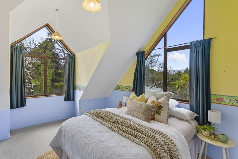 Photo of property in 345 Mazengarb Road, Paraparaumu, 5032