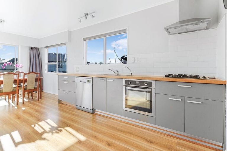 Photo of property in 65 Lewis Street, Glenview, Hamilton, 3206