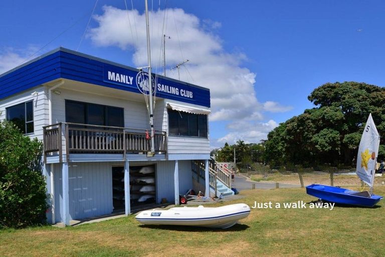 Photo of property in 54 The Circle, Manly, Whangaparaoa, 0930