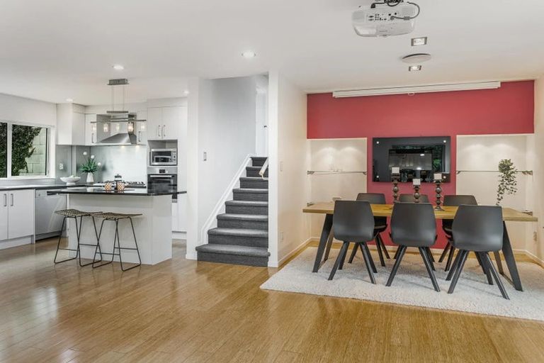 Photo of property in 676a East Coast Road, Pinehill, Auckland, 0630