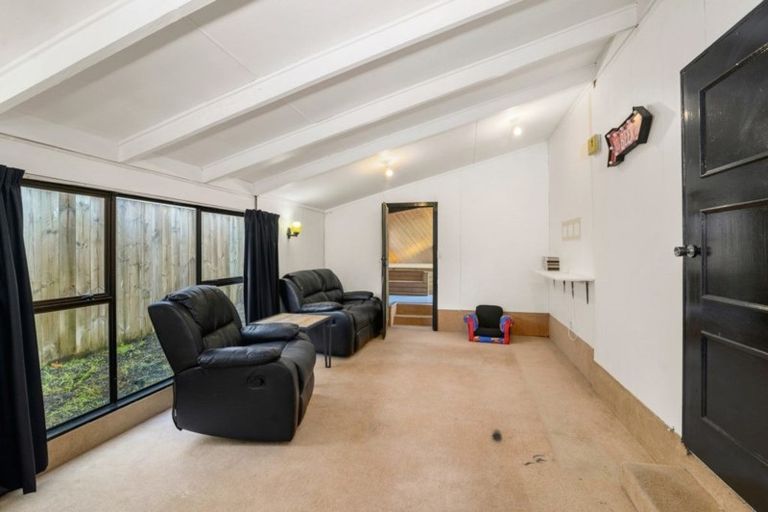 Photo of property in 20 Tawavale Street, Pukehangi, Rotorua, 3015