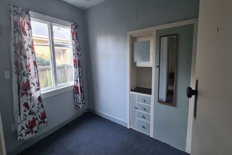 Photo of property in 12 Dilworth Street, Riccarton, Christchurch, 8011