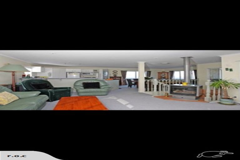 Photo of property in 25 Bowes Crescent, Strathmore Park, Wellington, 6022