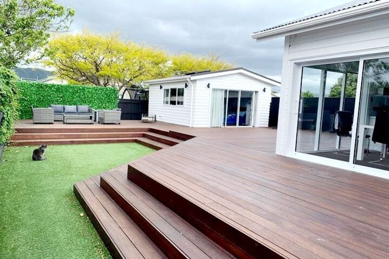 Photo of property in 10 Plunket Avenue, Petone, Lower Hutt, 5012