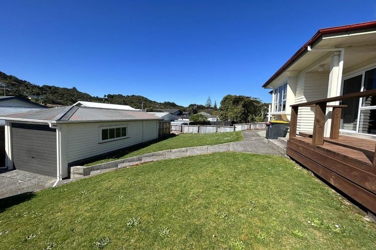 Photo of property in 3 Miro Street, Karoro, Greymouth, 7805