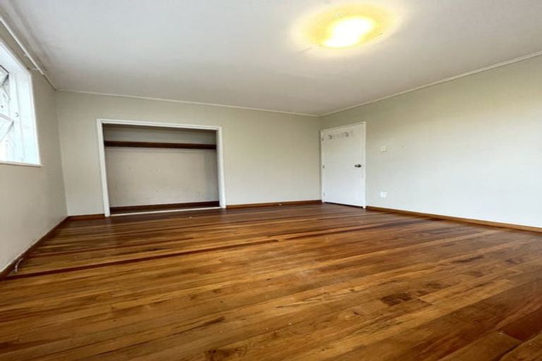 Photo of property in 221/19 Downing Street, Glenfield, Auckland, 0629