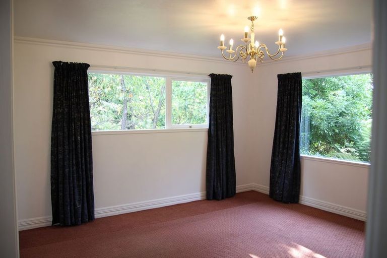 Photo of property in 22 Acacia Road, Torbay, Auckland, 0632