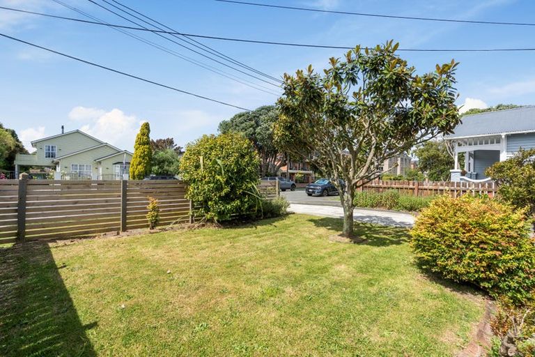 Photo of property in 18 North Street, Petone, Lower Hutt, 5012