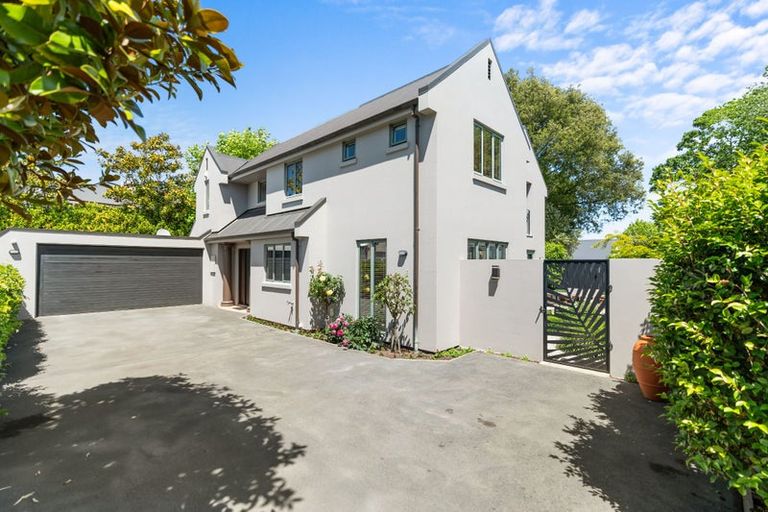 Photo of property in 18a Daresbury Lane, Fendalton, Christchurch, 8014