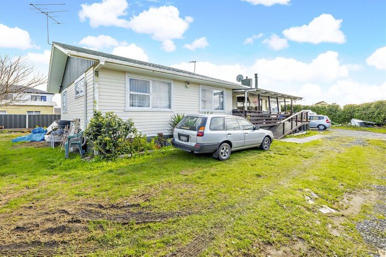 Photo of property in 1 Cheviot Street, Mangere East, Auckland, 2024