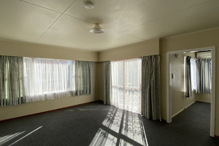 Photo of property in 1 Sefton Street, Havelock North, 4130