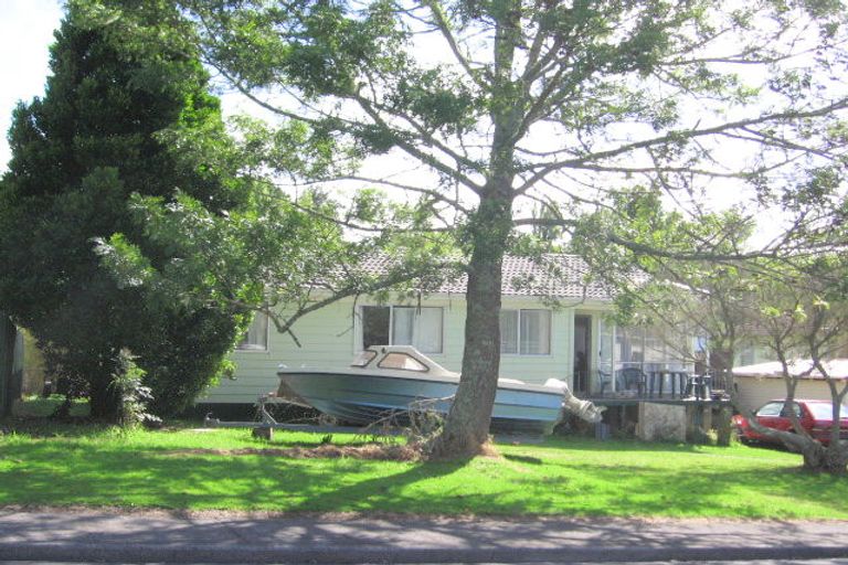 Photo of property in 3 Virgo Place, Glen Eden, Auckland, 0602