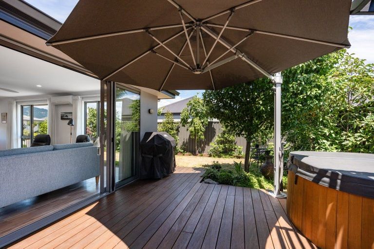 Photo of property in 49 Youngberry Drive, Richmond, 7020