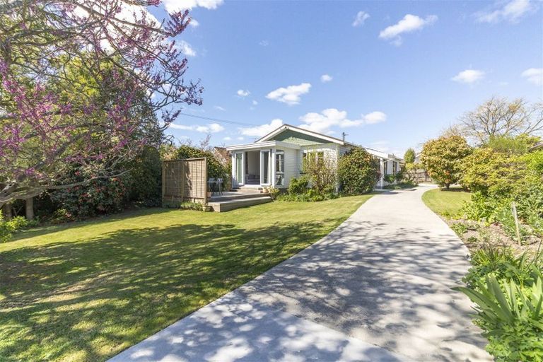 Photo of property in 26 Perry Street, Papanui, Christchurch, 8053