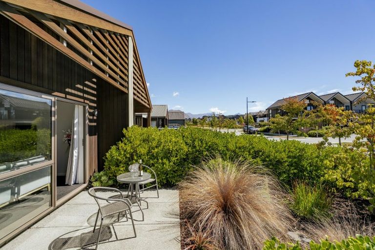 Photo of property in 43 Glen Dene Crescent, Wanaka, 9305