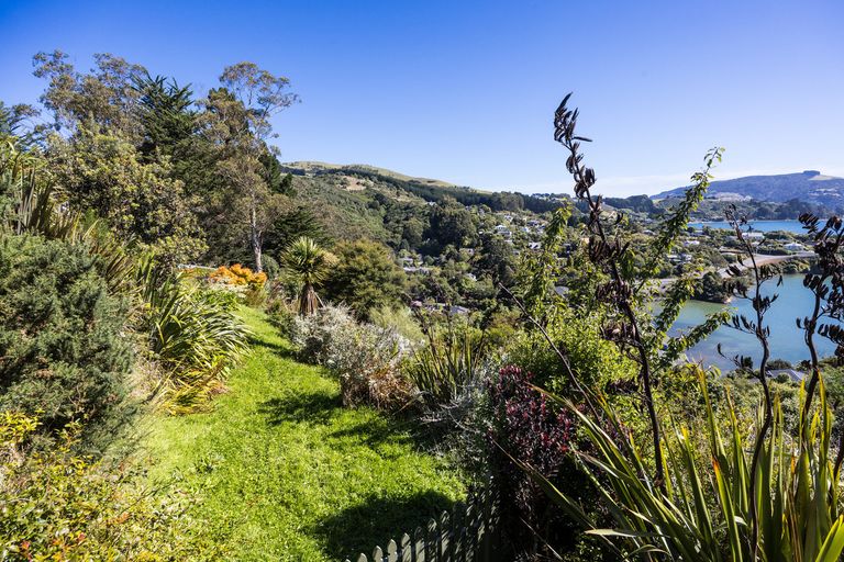 Photo of property in 74 Oxley Crescent, Broad Bay, Dunedin, 9014