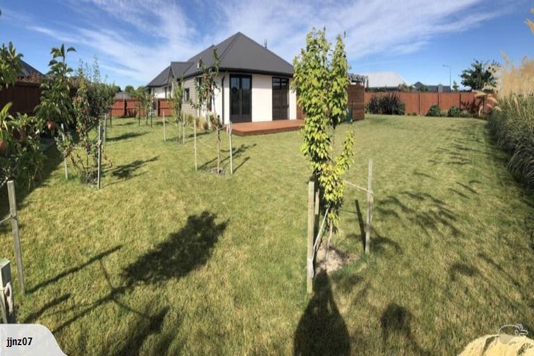 Photo of property in 23 Jacqueline Drive, West Melton, 7618