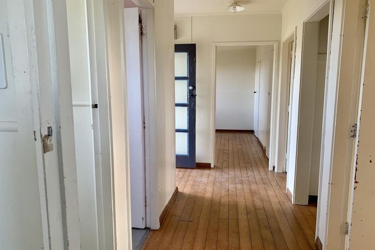 Photo of property in 8 Ajax Street, Stratford, 4332