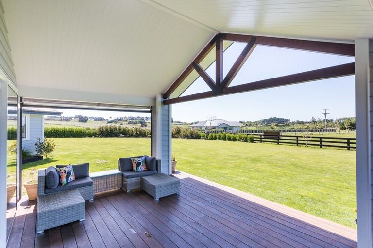Photo of property in 467 Lees Road, Feilding, 4775