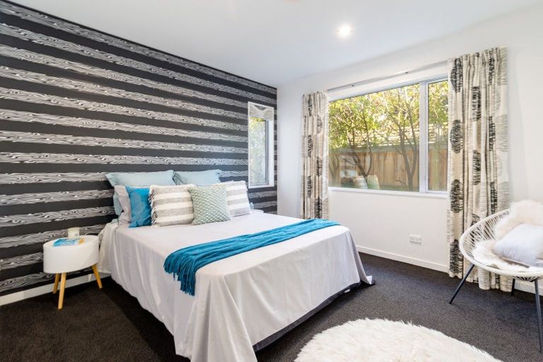 Photo of property in 26 Waitikiri Square, Parklands, Christchurch, 8083