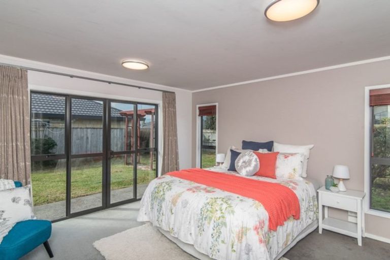 Photo of property in 79 The Drive, Paraparaumu Beach, Paraparaumu, 5032