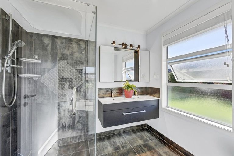 Photo of property in 107 Mapua Drive, Mapua, 7005