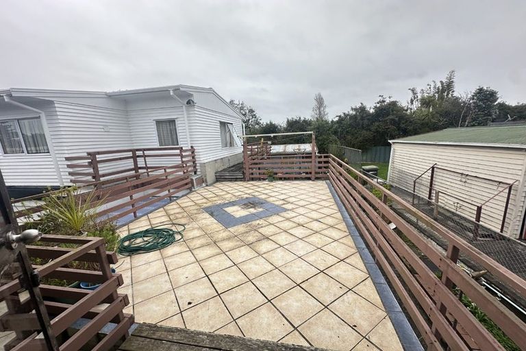 Photo of property in 3 Manapouri Place, Pakuranga Heights, Auckland, 2010