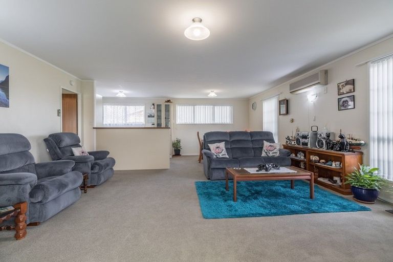 Photo of property in 220 Studholme Street, Morrinsville, 3300